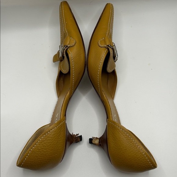 Prada Women's Light Brown D'Orsay Heels size 6.5 - Picture 8 of 13